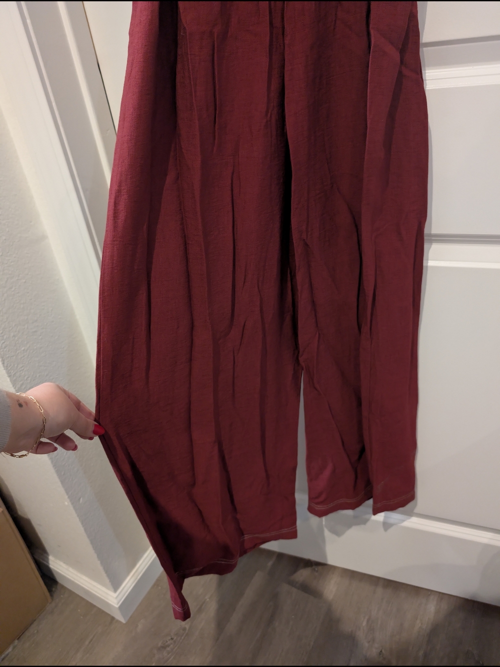 ❣️🍉🍷Mango Sleeveless V-Neck Jumpsuit in Deep Wine - Picture 7 of 9